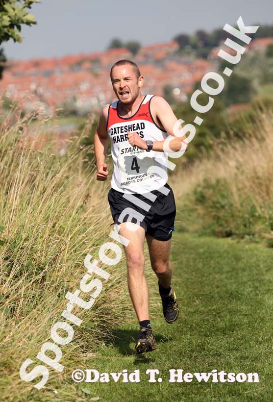 Luke Adam (Gateshead) on the 2nd leg in the 4 x 1.8 mile relay at the Sunderland Open Cross Country.